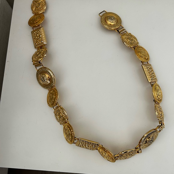 Versace belt - Picture 3 of 3